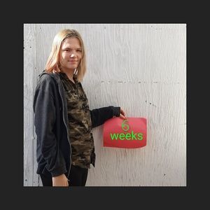 Meet your Posher, Danielle